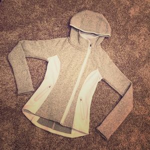 NWOT Athleta sweatshirt